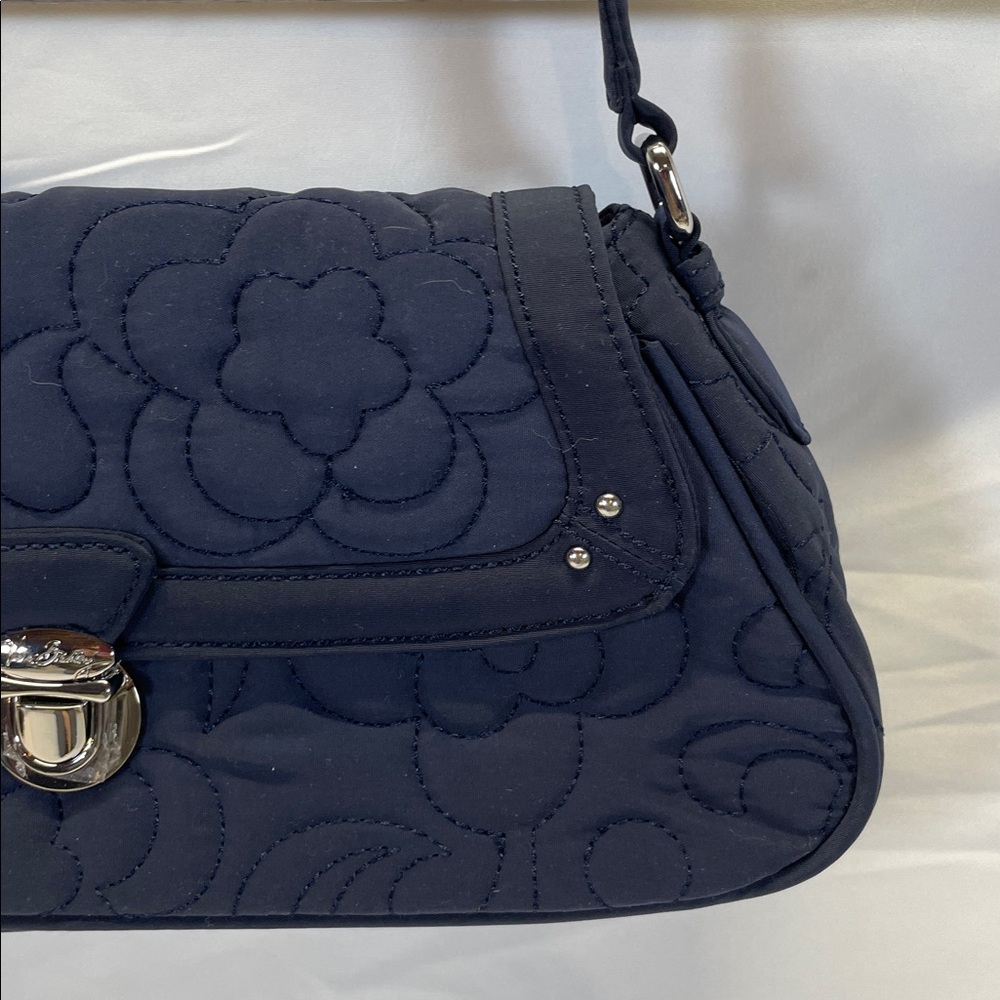 Vera Bradley Navy Quilted Petite Shoulder Bag Turn Lock Purse NWT - Picture 4 of 13